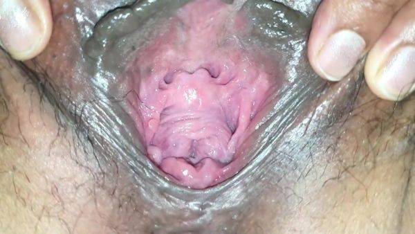 Gaping My Fat And Hairy Pussy - hotmovs.com on fistingpost.com